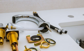 taps and toilet repairs 02